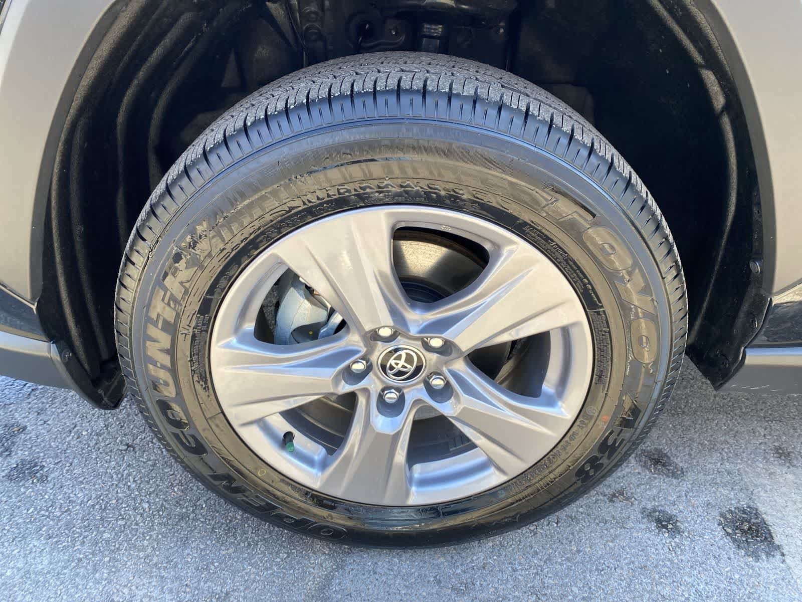 Thumbnail: 2025 Toyota RAV4 - 11