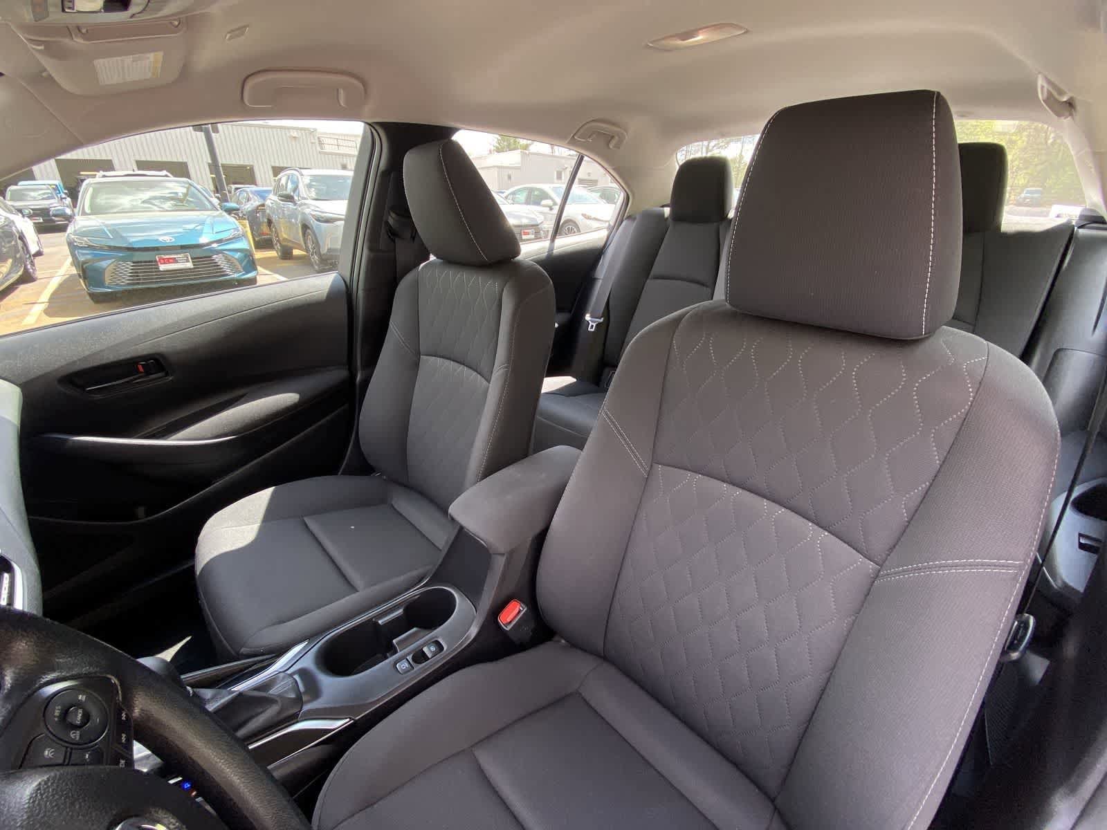 Thumbnail: 2025 Toyota Corolla - 18