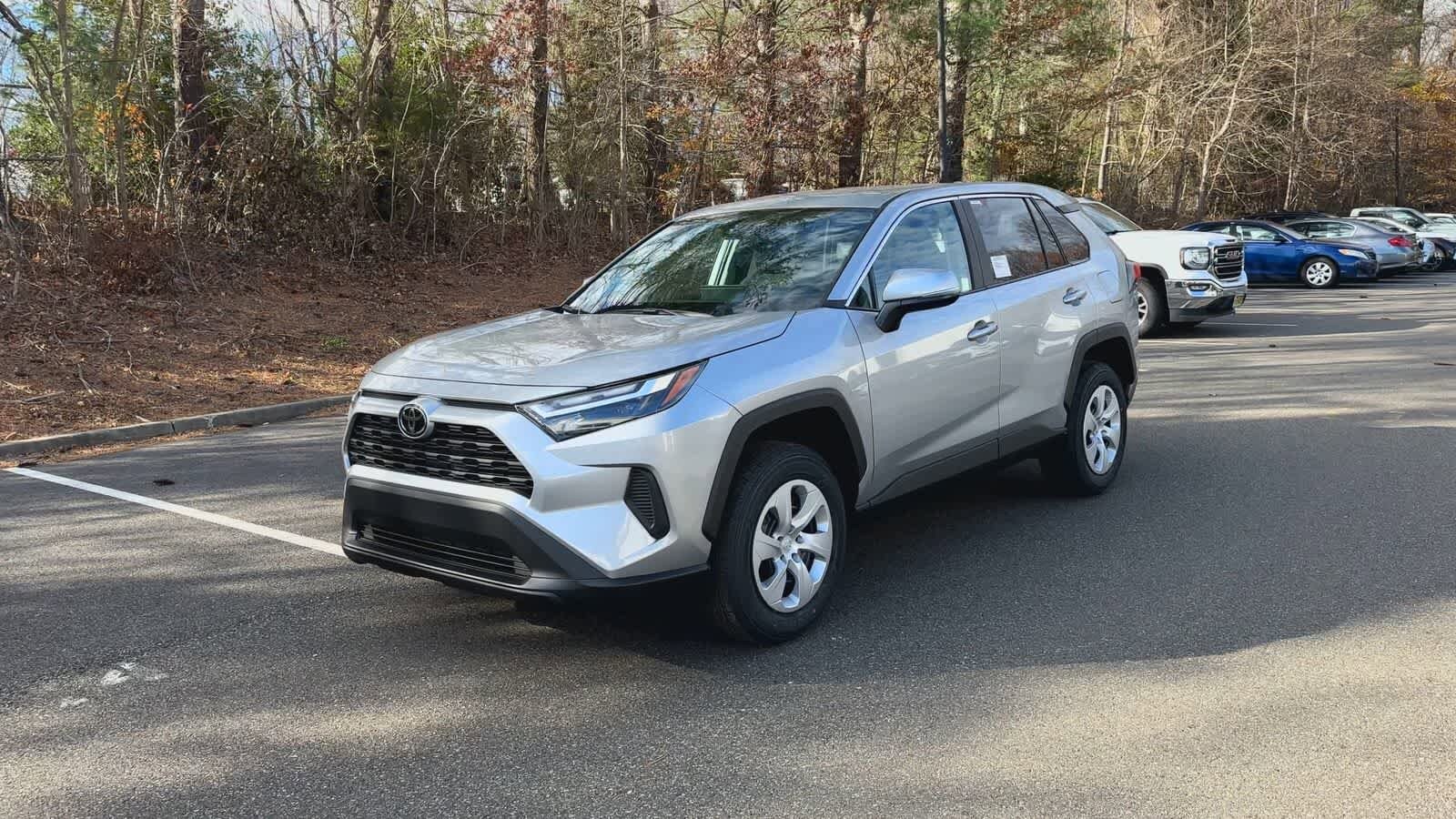 Thumbnail: 2025 Toyota RAV4 - 4