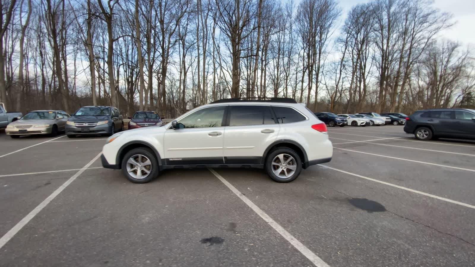 Thumbnail: 2014 Subaru Outback - 6