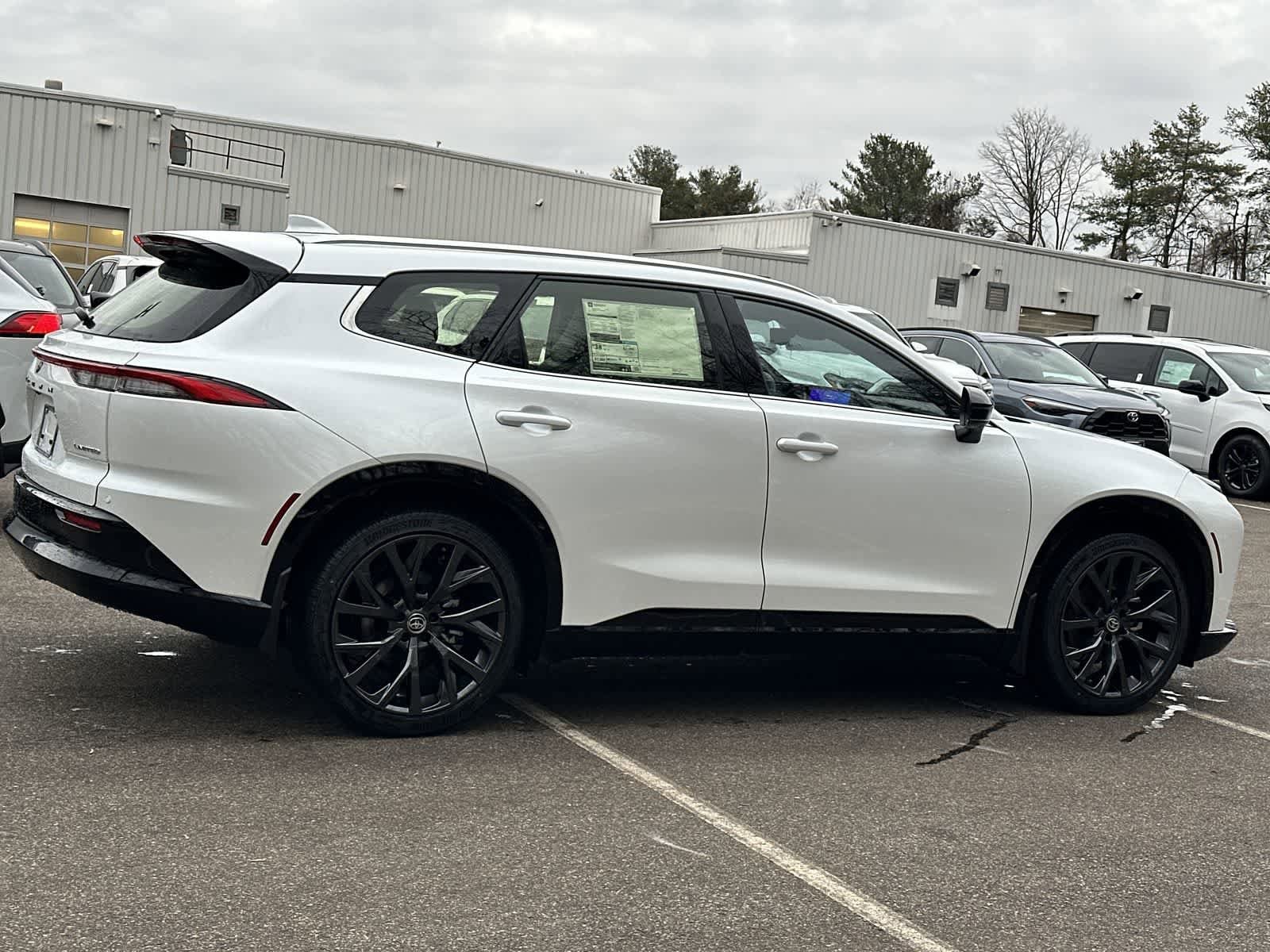 Thumbnail: 2026 Toyota Crown Signia - 21