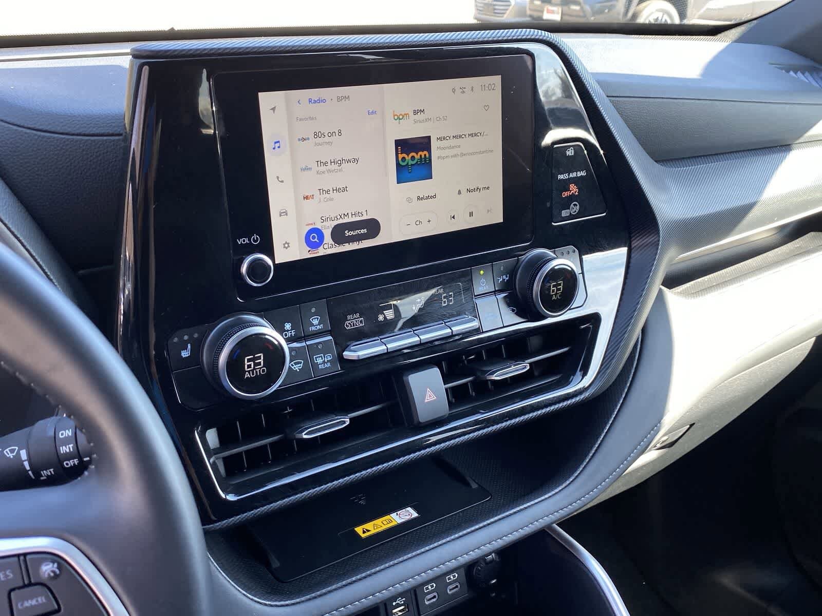 Thumbnail: 2025 Toyota Highlander - 30