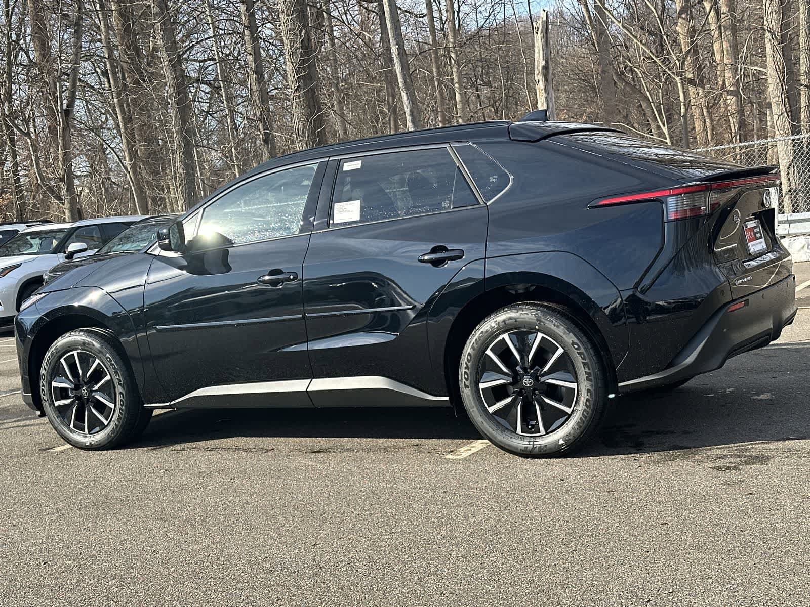 Thumbnail: 2026 Toyota bZ - 14