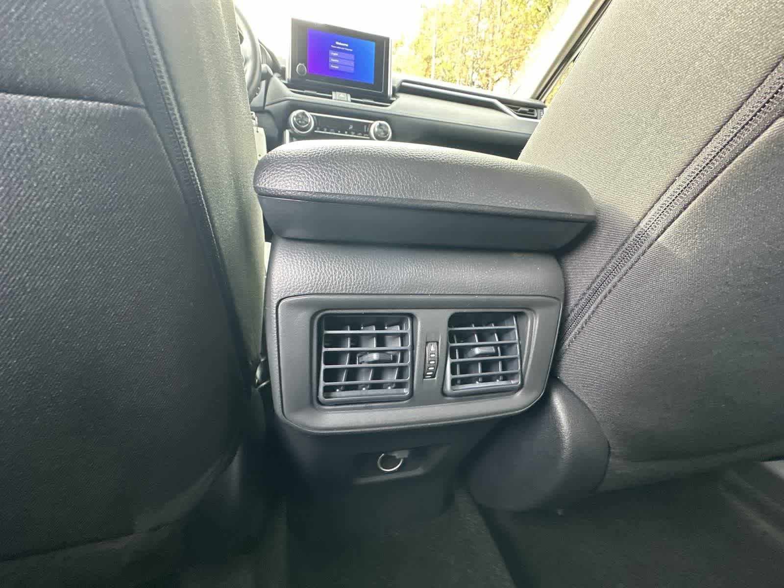 Thumbnail: 2025 Toyota RAV4 - 25