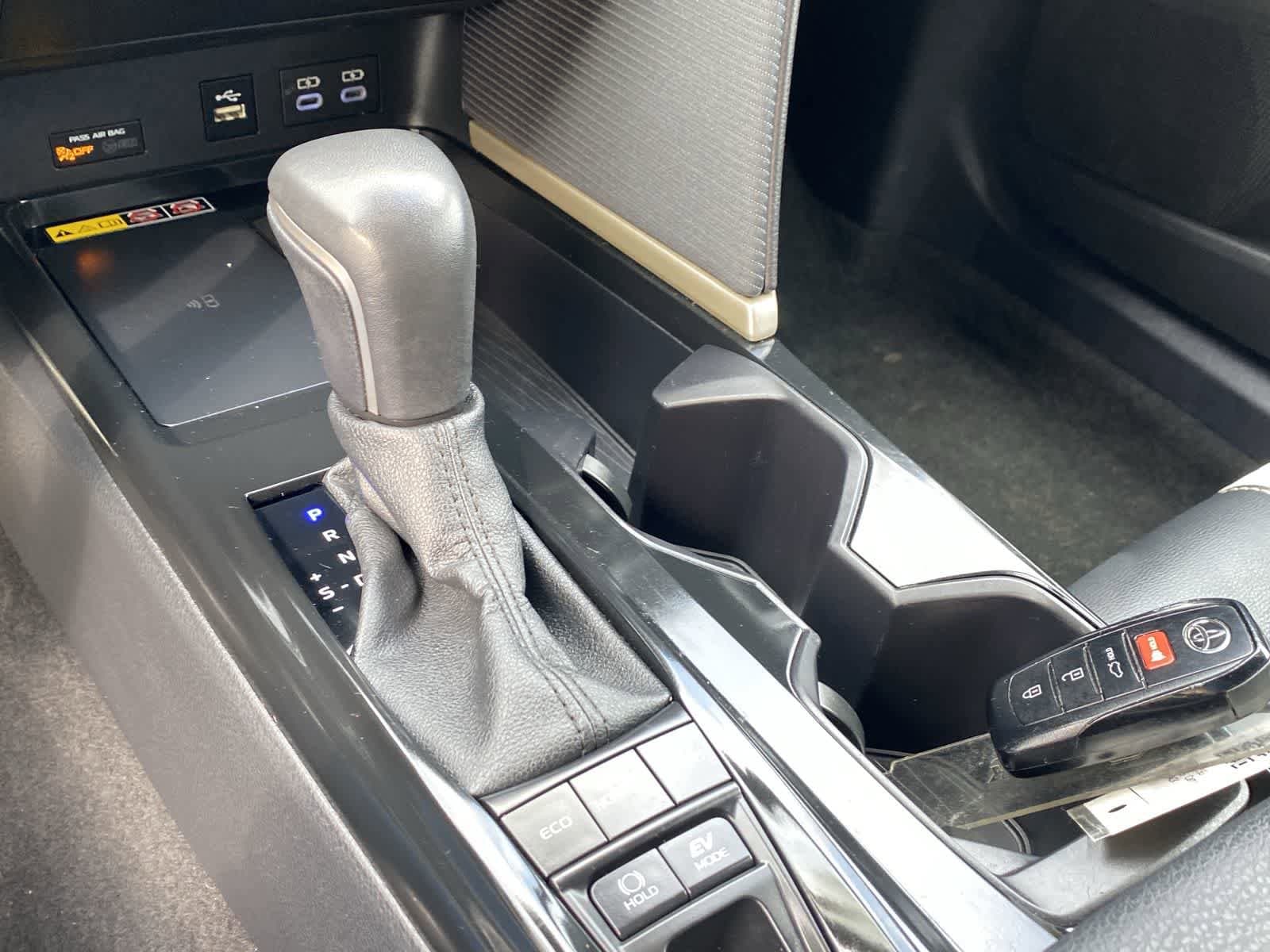 Thumbnail: 2025 Toyota Camry - 33