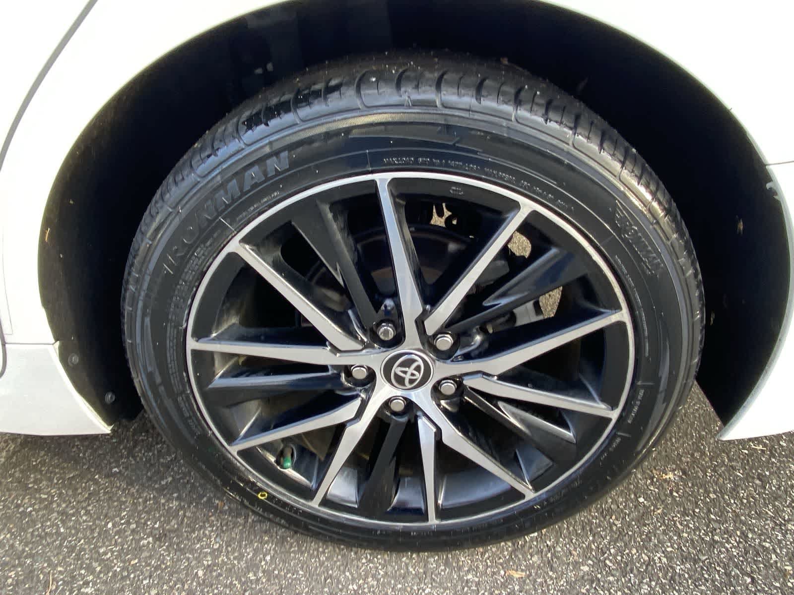 Thumbnail: 2023 Toyota Camry - 19