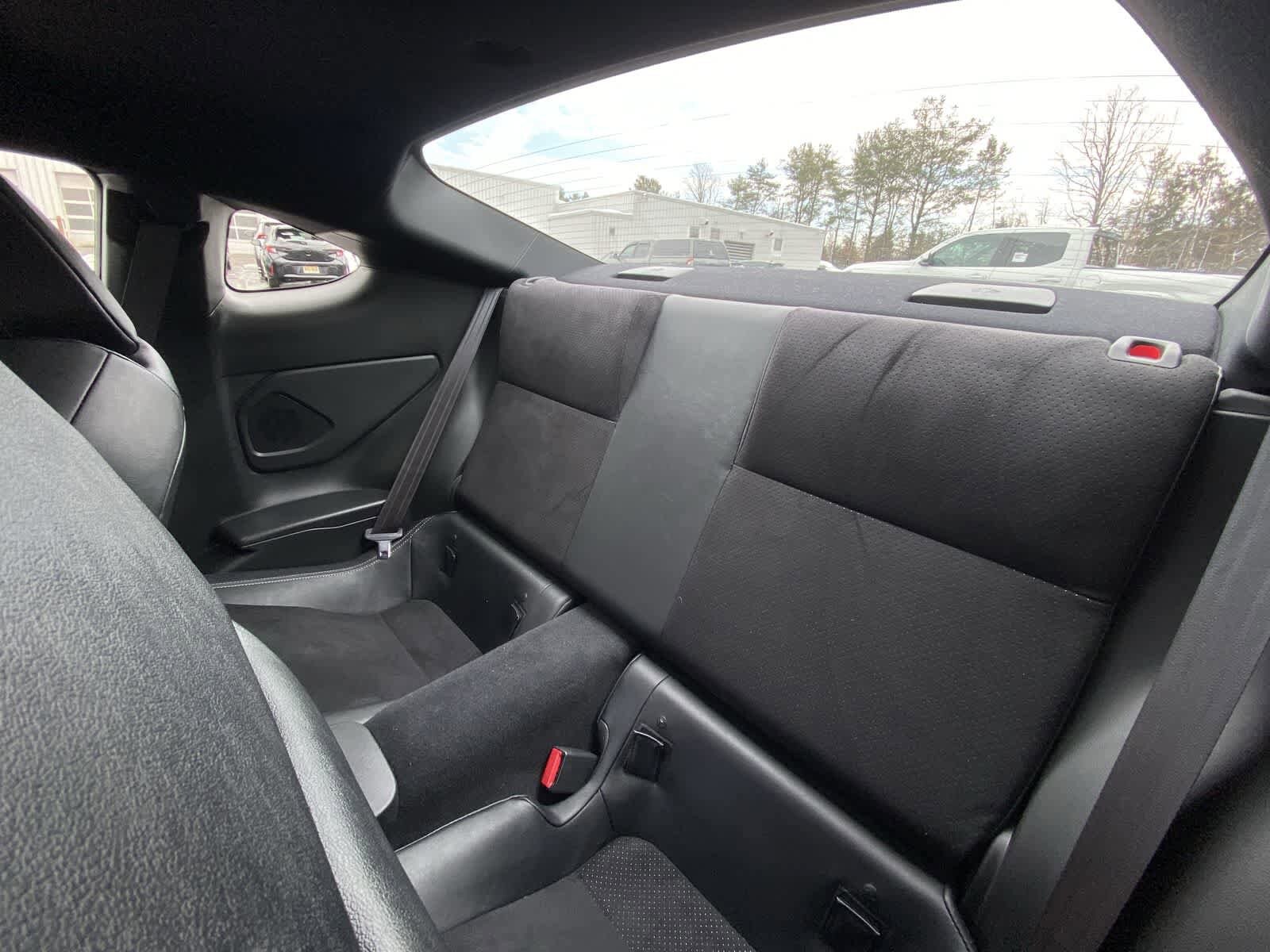 Thumbnail: 2023 Toyota GR86 - 25