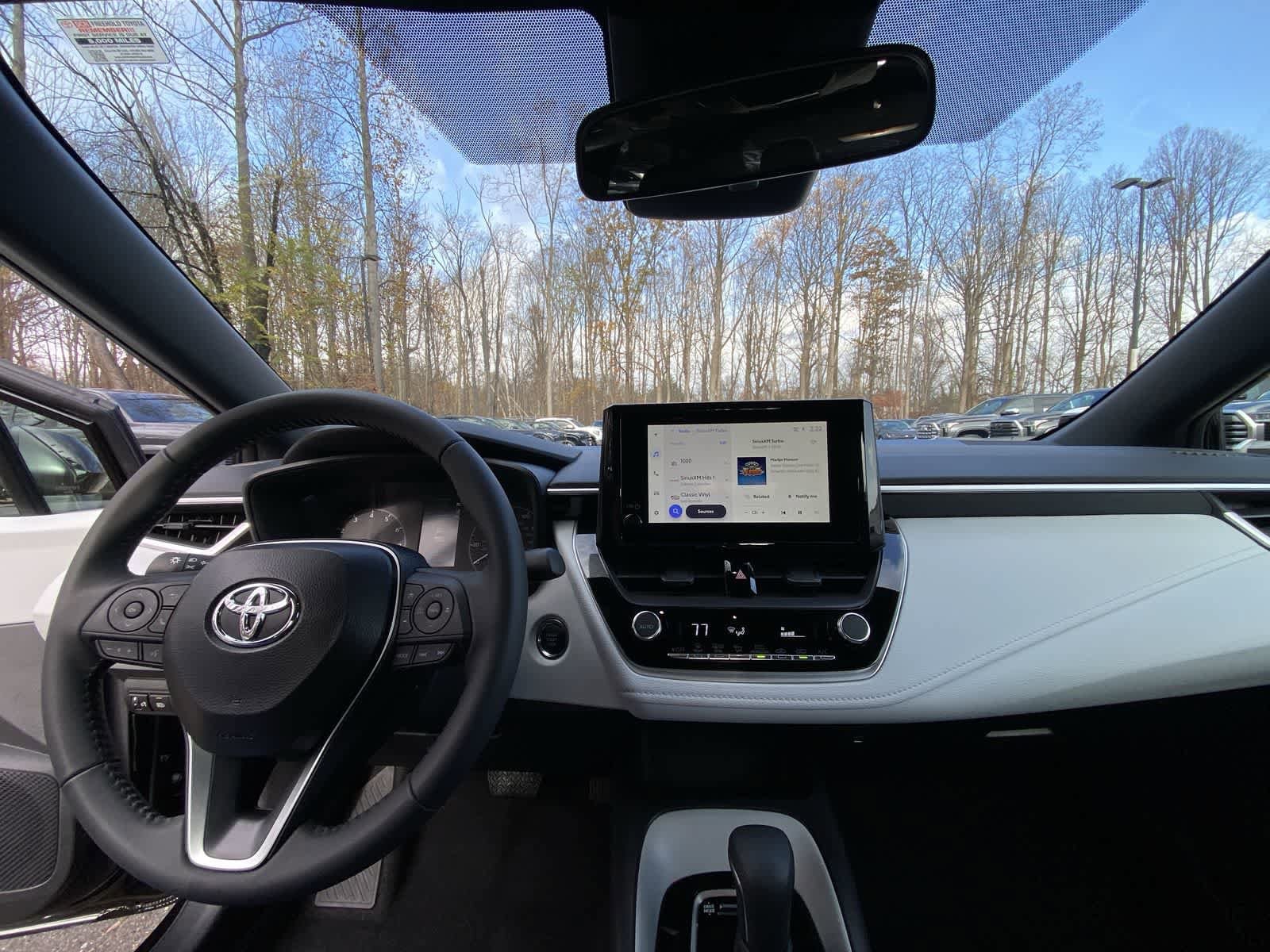 Thumbnail: 2025 Toyota Corolla - 23