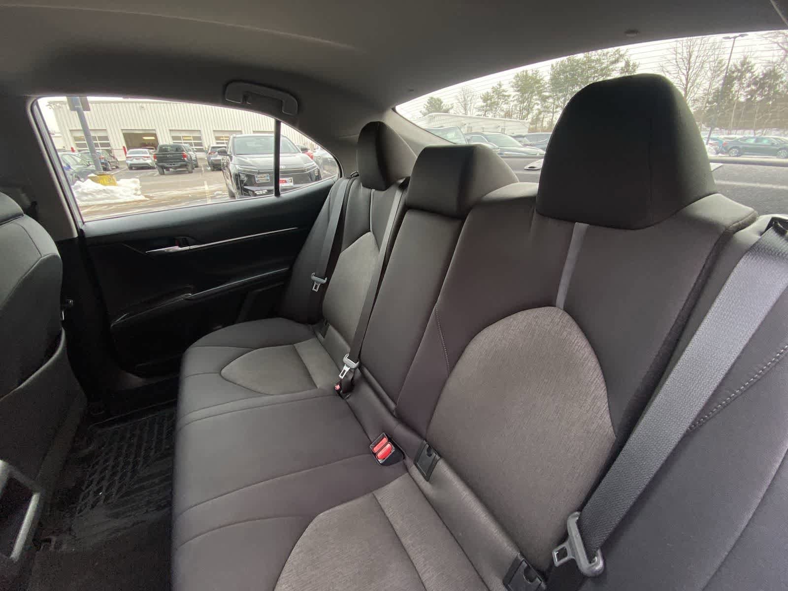 Thumbnail: 2023 Toyota Camry - 30