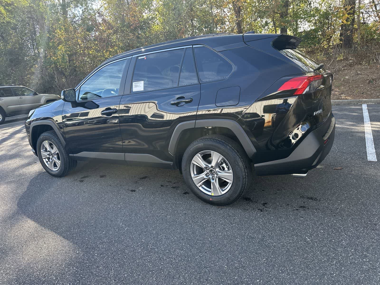 Thumbnail: 2025 Toyota RAV4 - 13