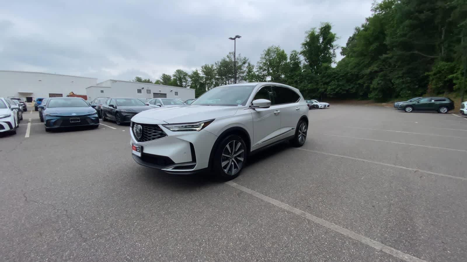Thumbnail: 2025 Acura MDX - 8