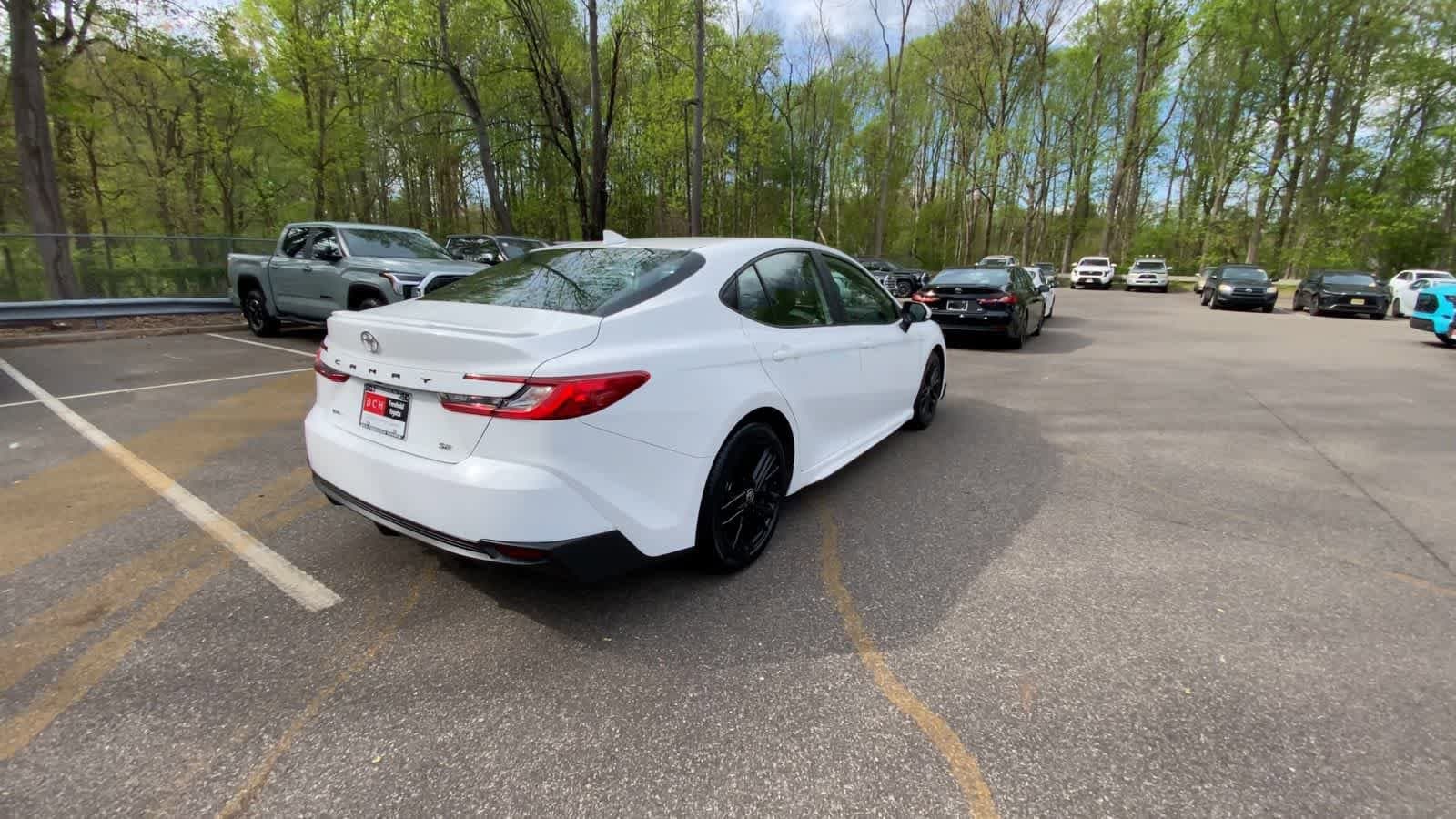 Thumbnail: 2025 Toyota Camry - 9