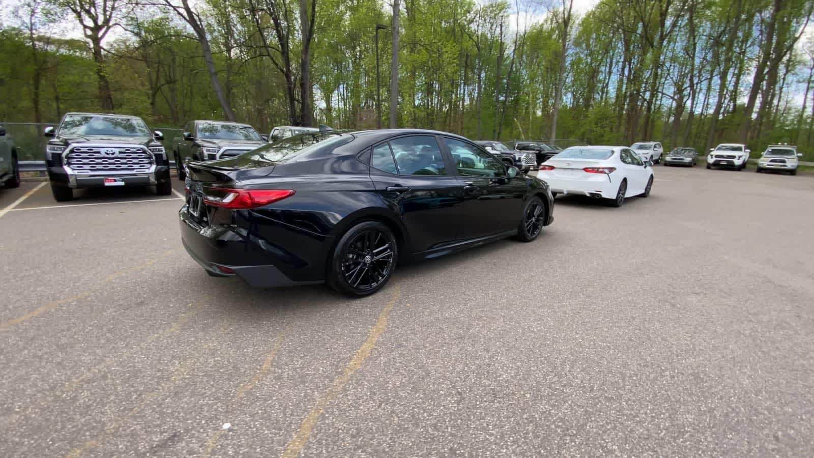 Thumbnail: 2025 Toyota Camry - 13