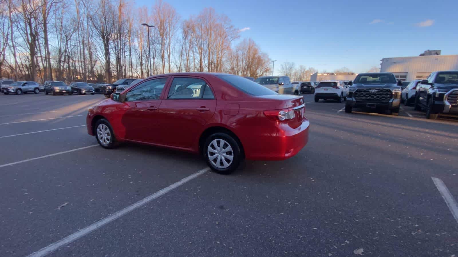 Thumbnail: 2013 Toyota Corolla - 14