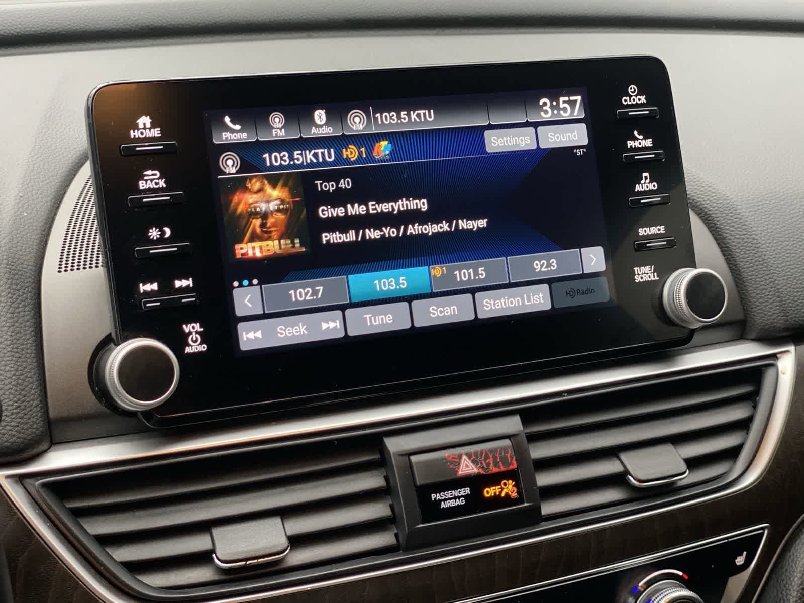 Thumbnail: 2019 Honda Accord - 33