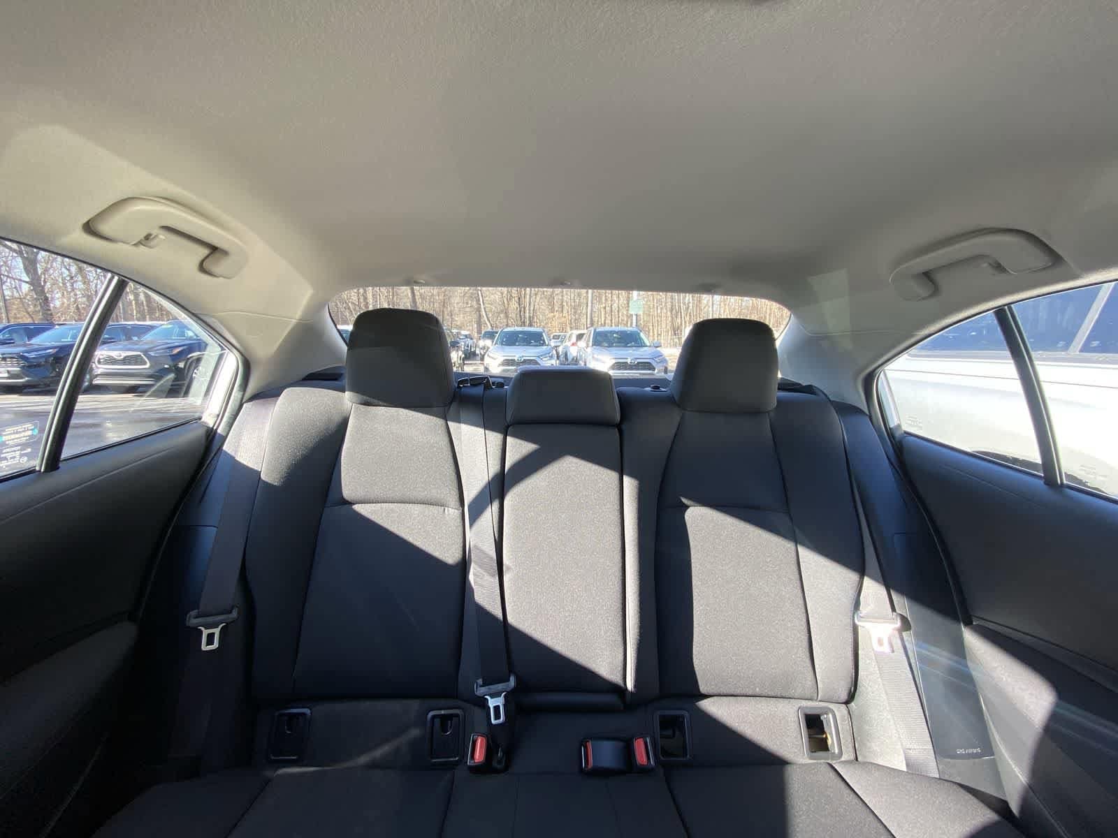 Thumbnail: 2024 Toyota Corolla - 31