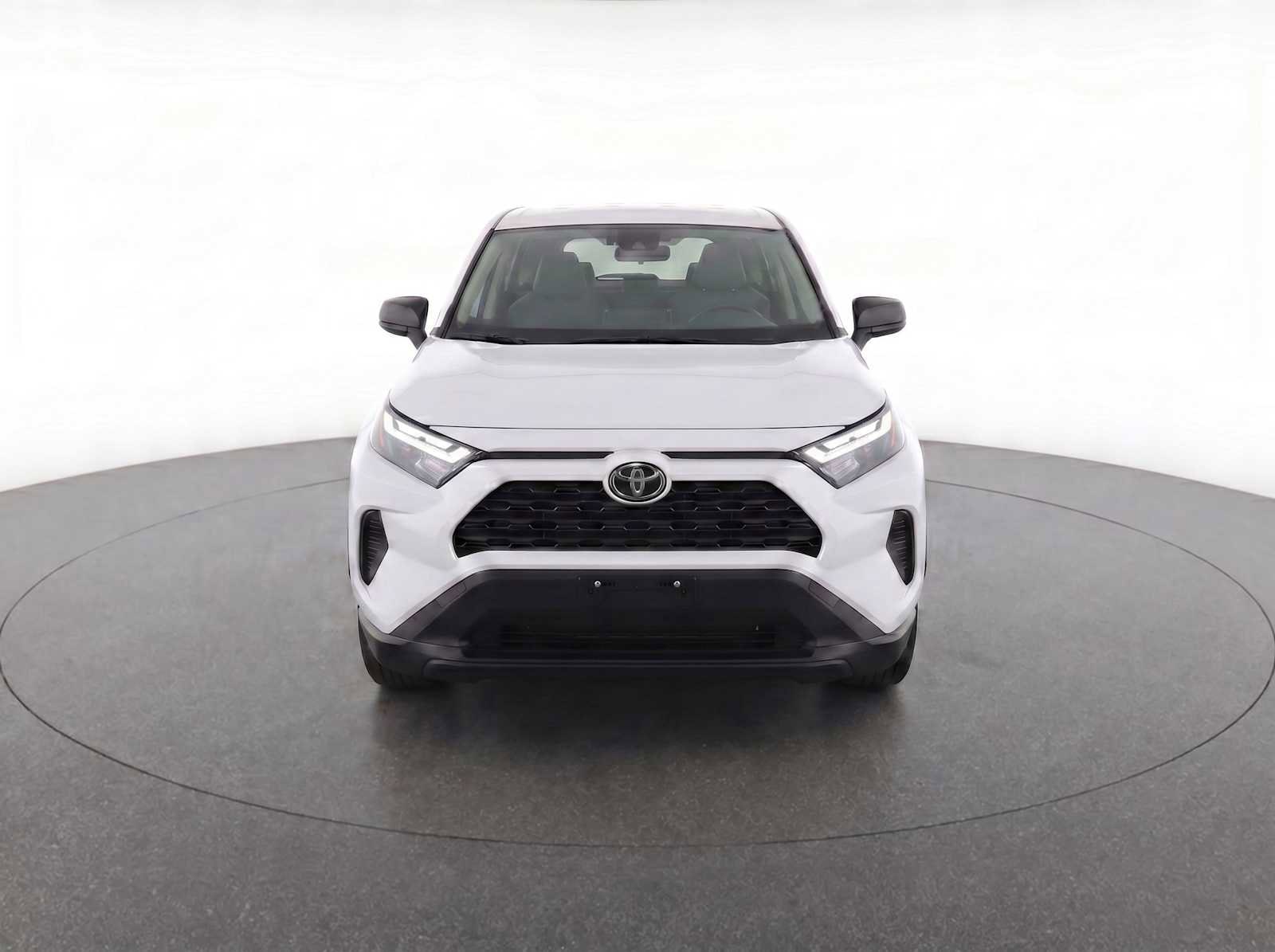Thumbnail: 2025 Toyota RAV4 - 3