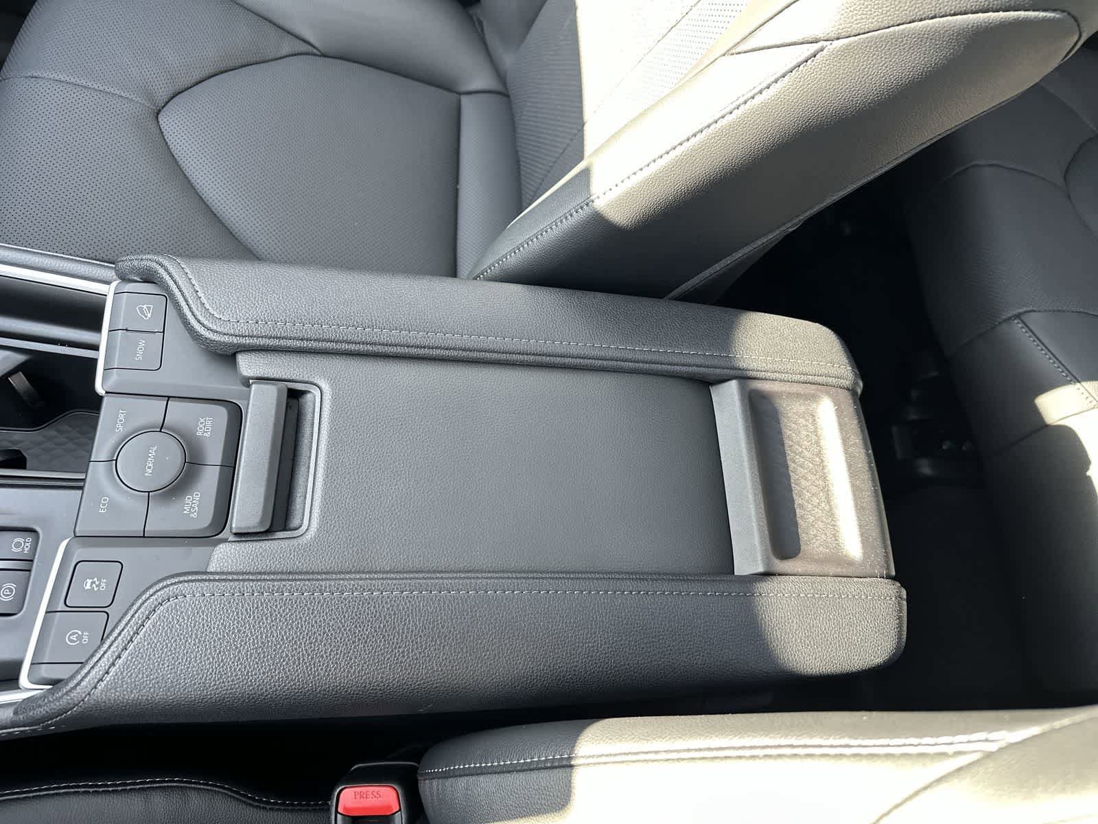 Thumbnail: 2026 Toyota Grand Highlander - 29