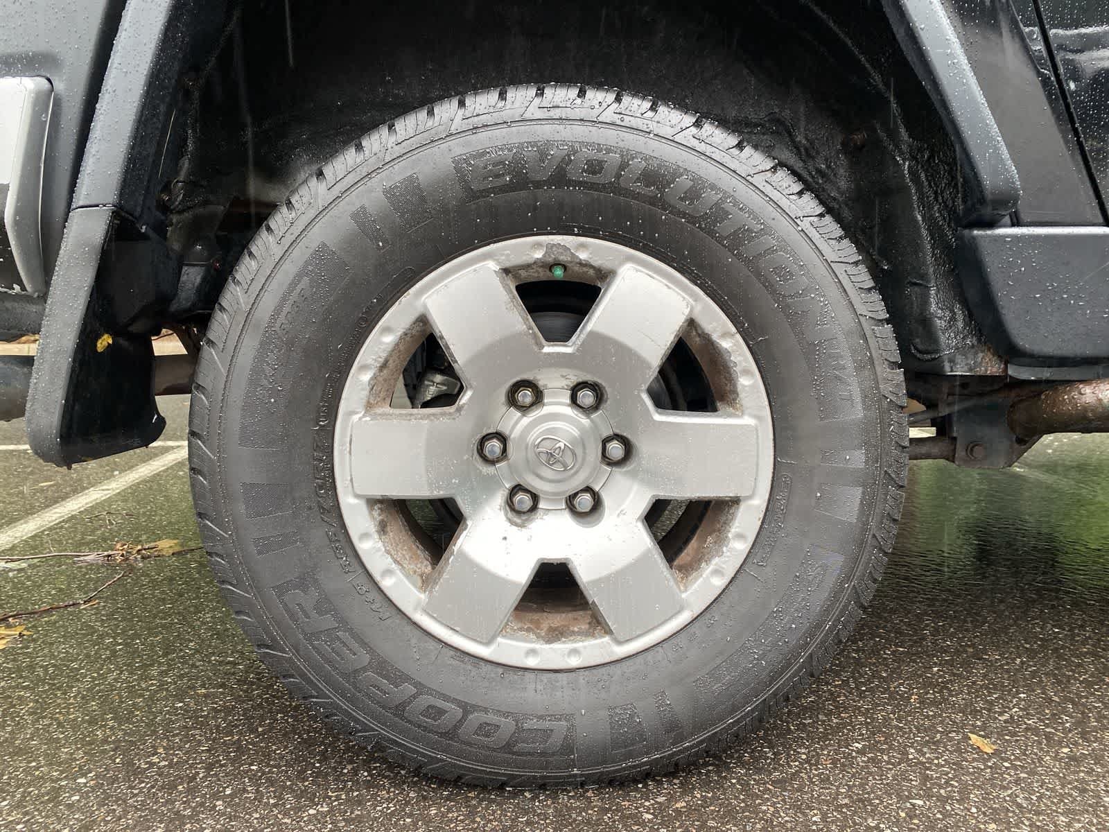 Thumbnail: 2008 Toyota FJ Cruiser - 14