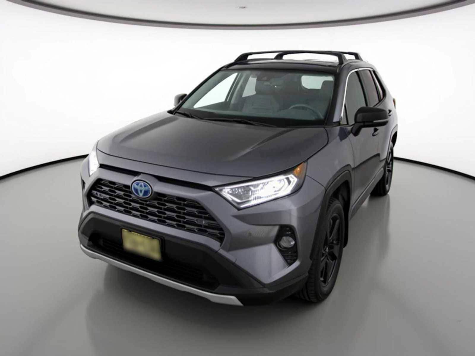Thumbnail: 2019 Toyota RAV4 - 1