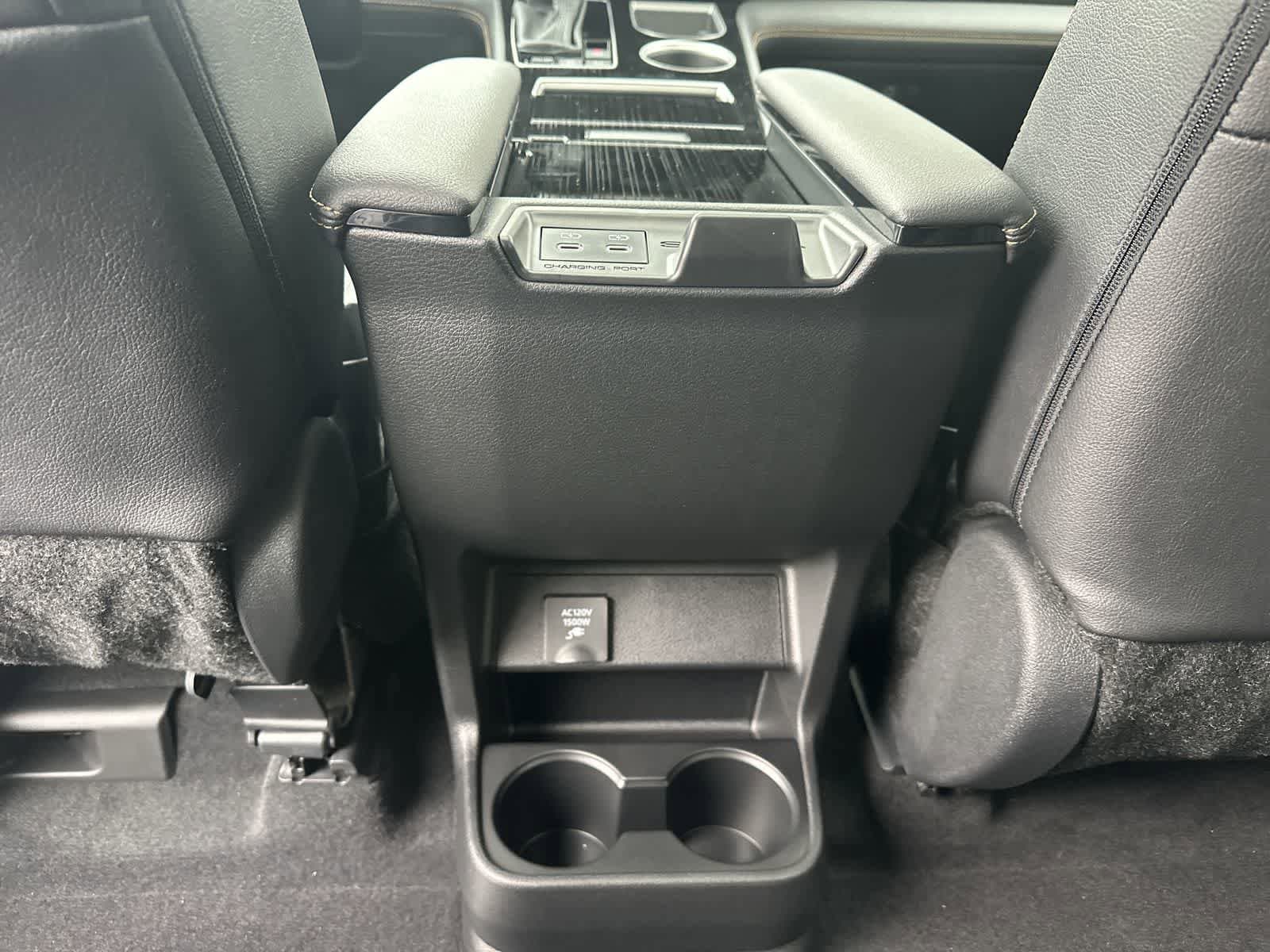 Thumbnail: 2026 Toyota Sienna - 29