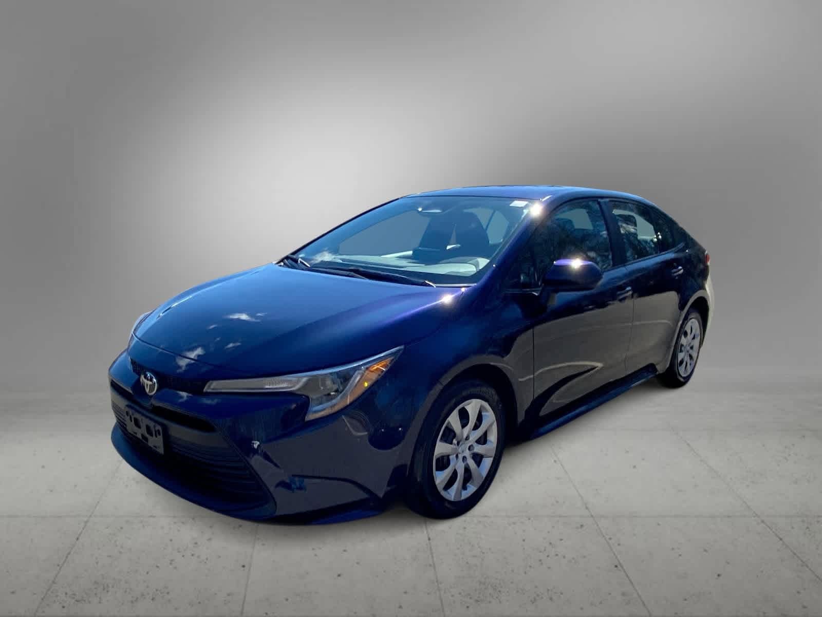 Thumbnail: 2025 Toyota Corolla - 4