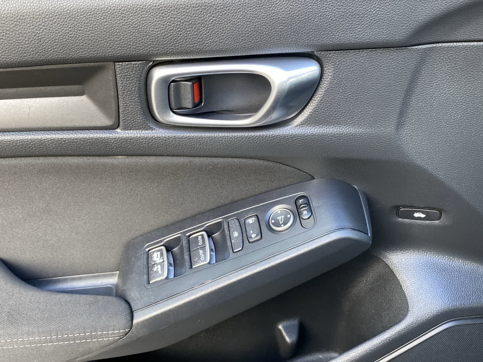 Thumbnail: 2023 Honda Civic - 14