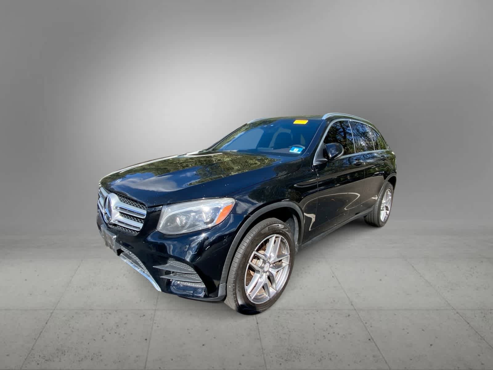 Thumbnail: 2016 Mercedes-Benz GLC - 1