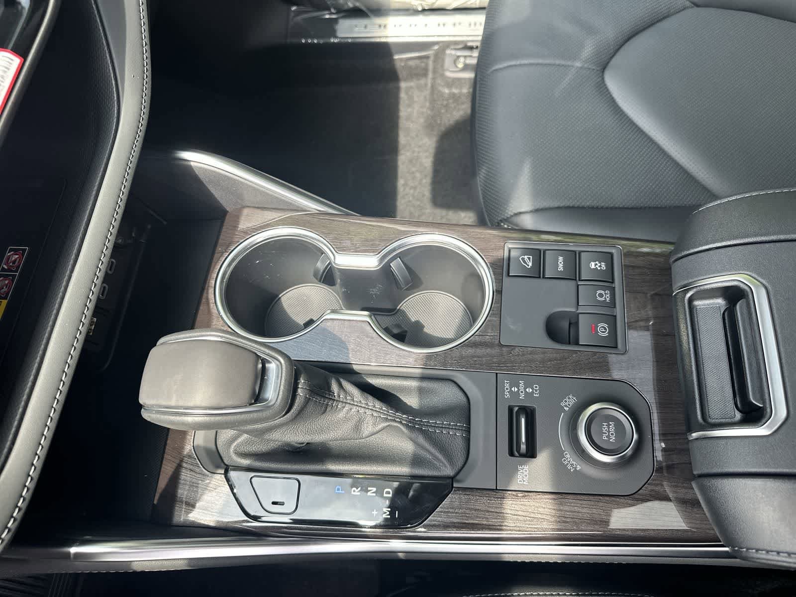 Thumbnail: 2026 Toyota Highlander - 30