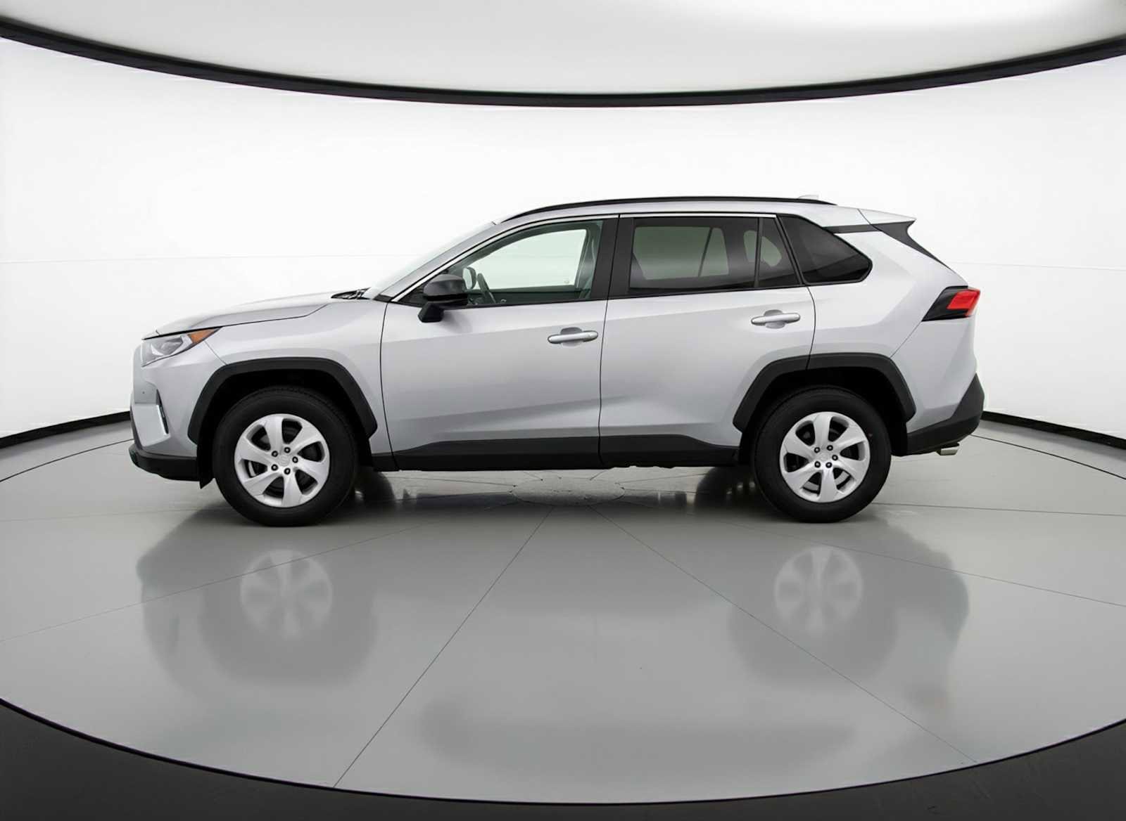 Thumbnail: 2020 Toyota RAV4 - 9