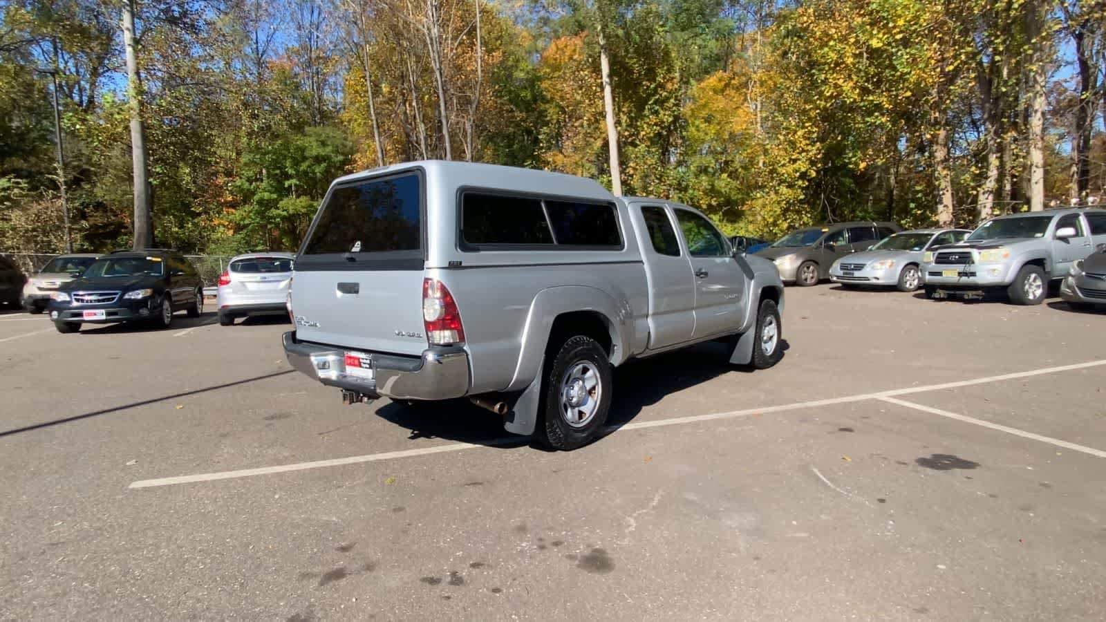 Thumbnail: 2009 Toyota Tacoma - 8