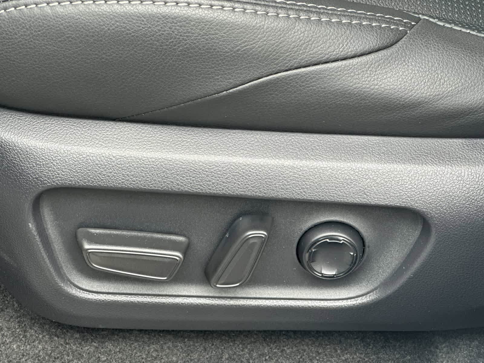 Thumbnail: 2026 Toyota 4Runner - 25