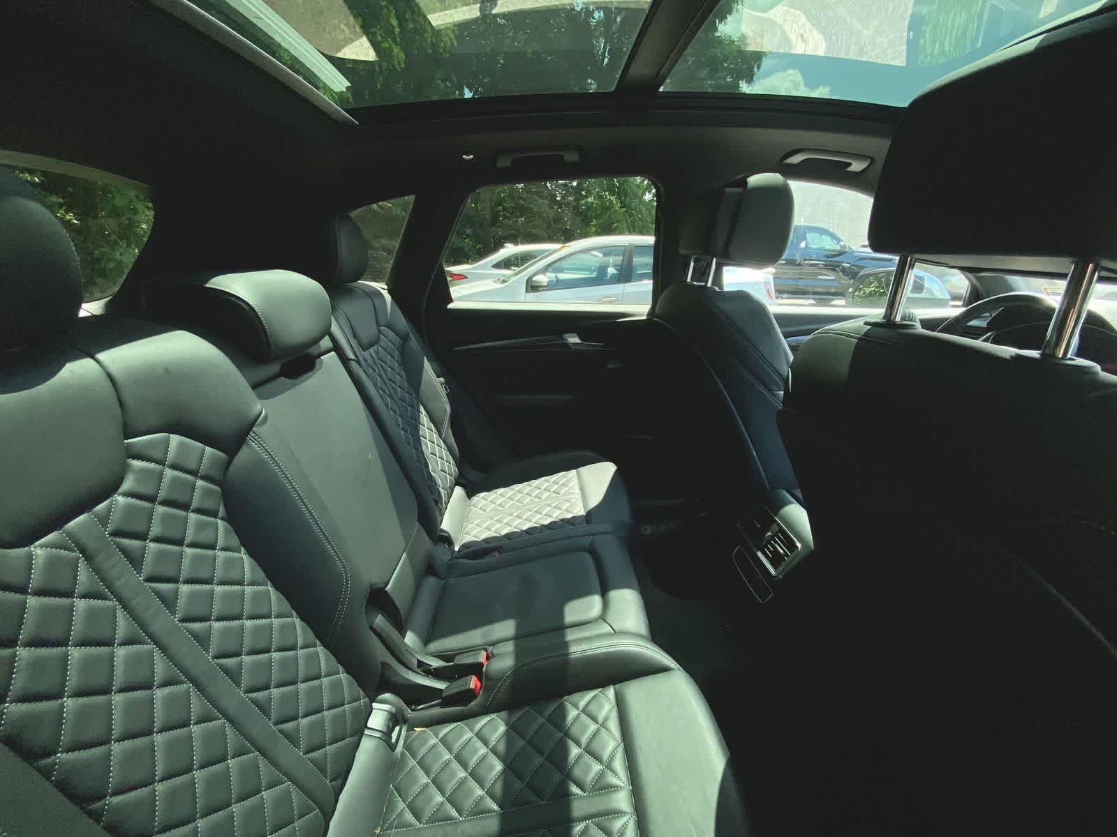 Thumbnail: 2018 Audi SQ5 - 6
