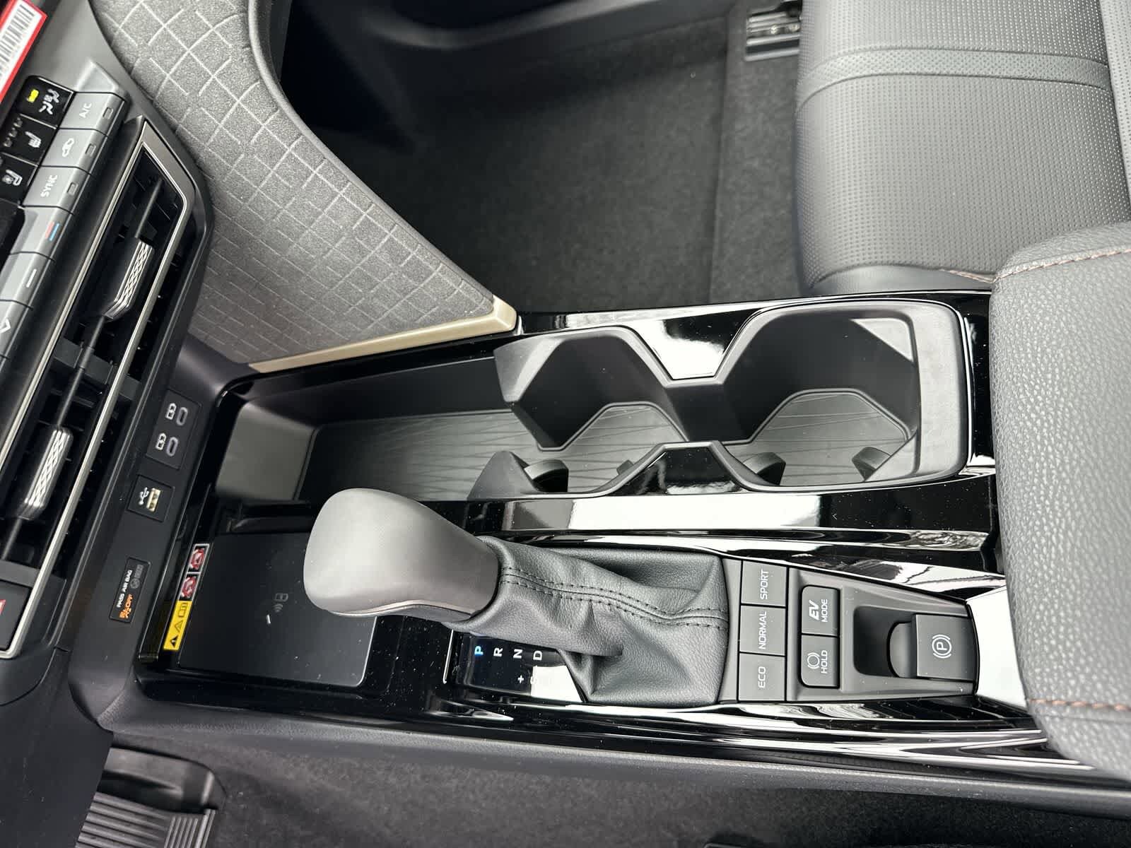 Thumbnail: 2026 Toyota Camry - 27