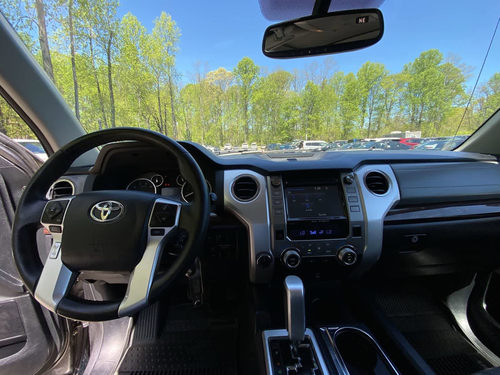 Thumbnail: 2017 Toyota Tundra - 19