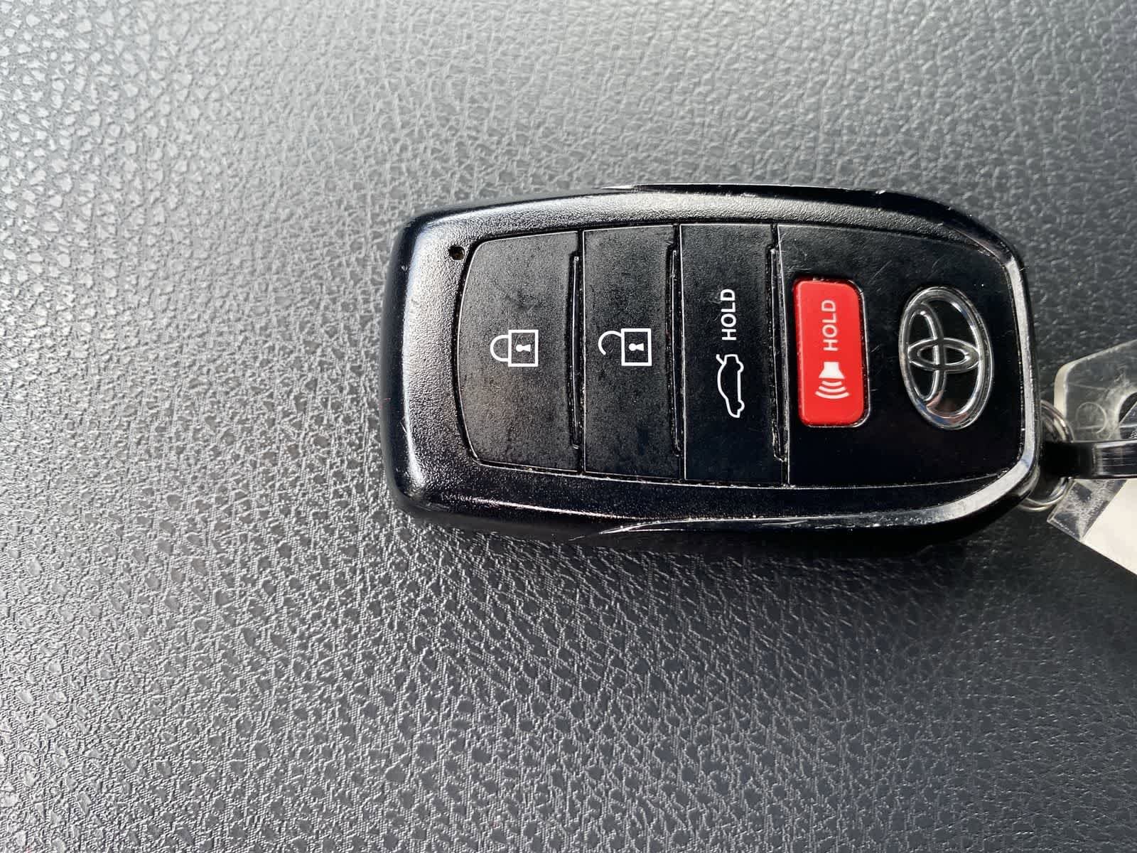 Thumbnail: 2025 Toyota Camry - 36