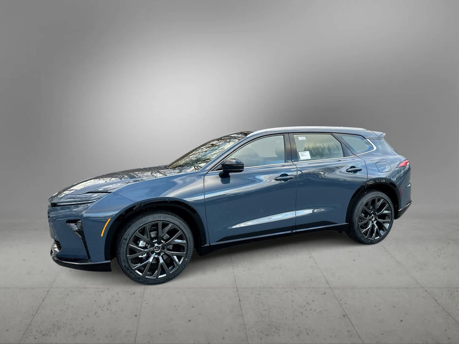 Thumbnail: 2025 Toyota Crown Signia - 1