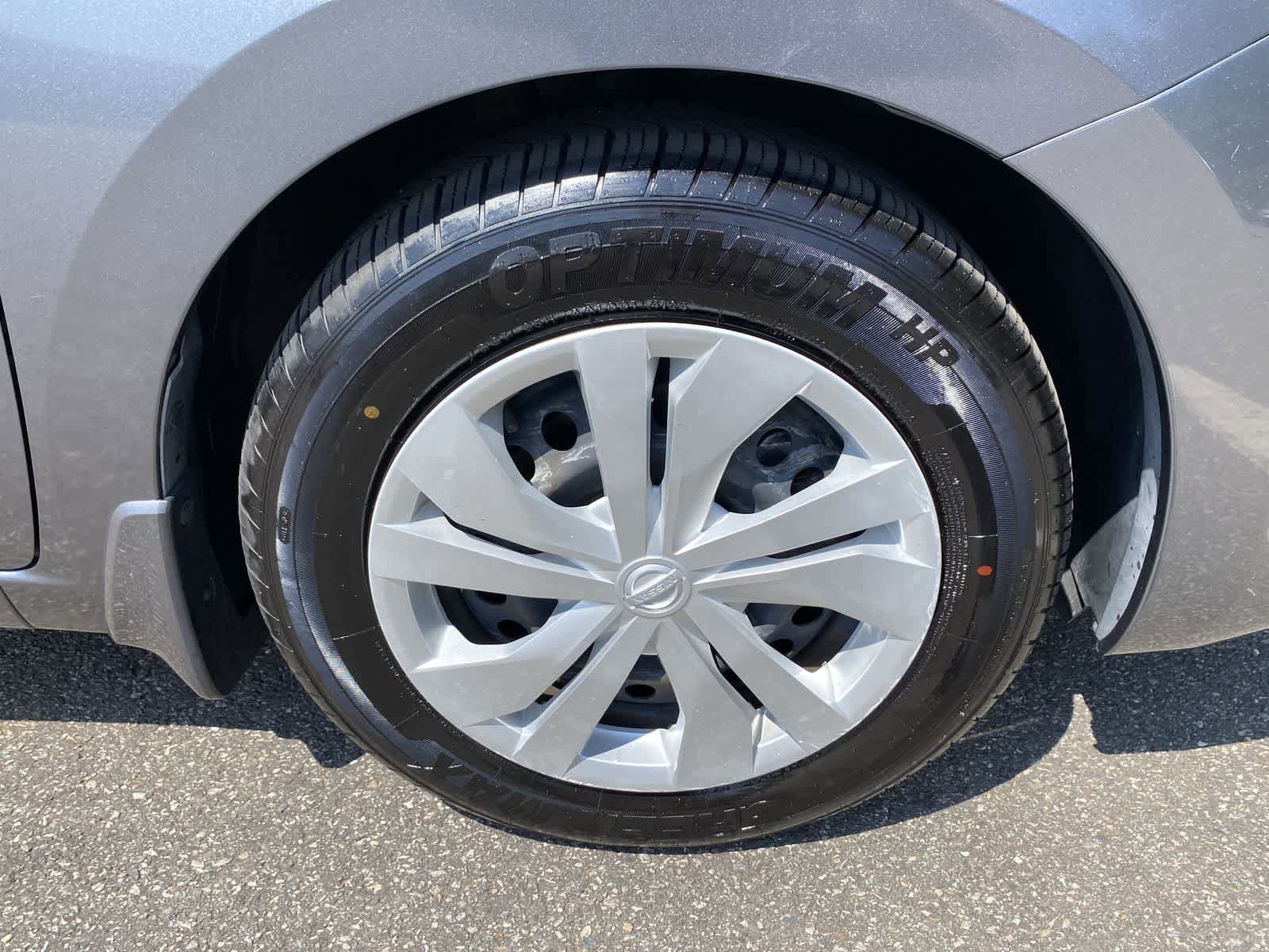 Thumbnail: 2020 Nissan Versa - 14