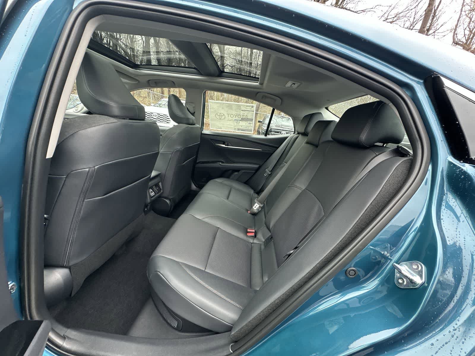 Thumbnail: 2026 Toyota Camry - 32