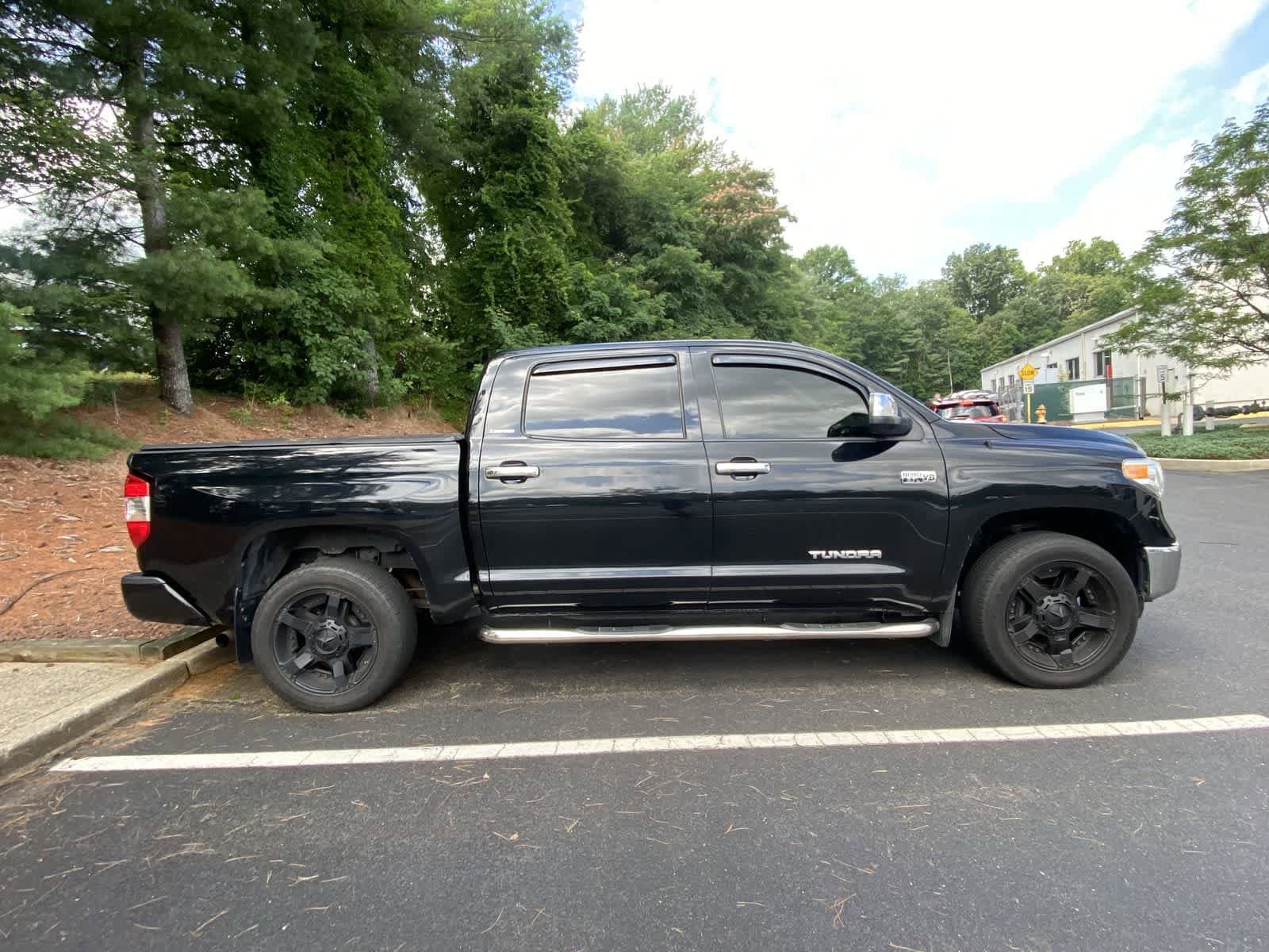 Thumbnail: 2017 Toyota Tundra - 5