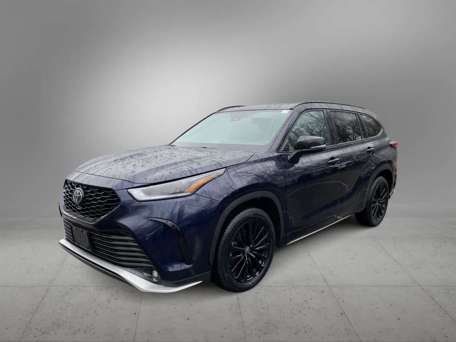 Thumbnail: 2025 Toyota Highlander - 4