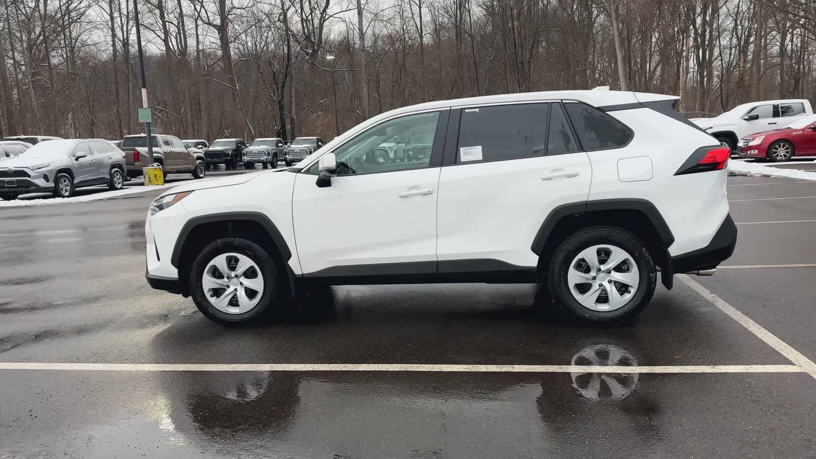 Thumbnail: 2025 Toyota RAV4 - 5