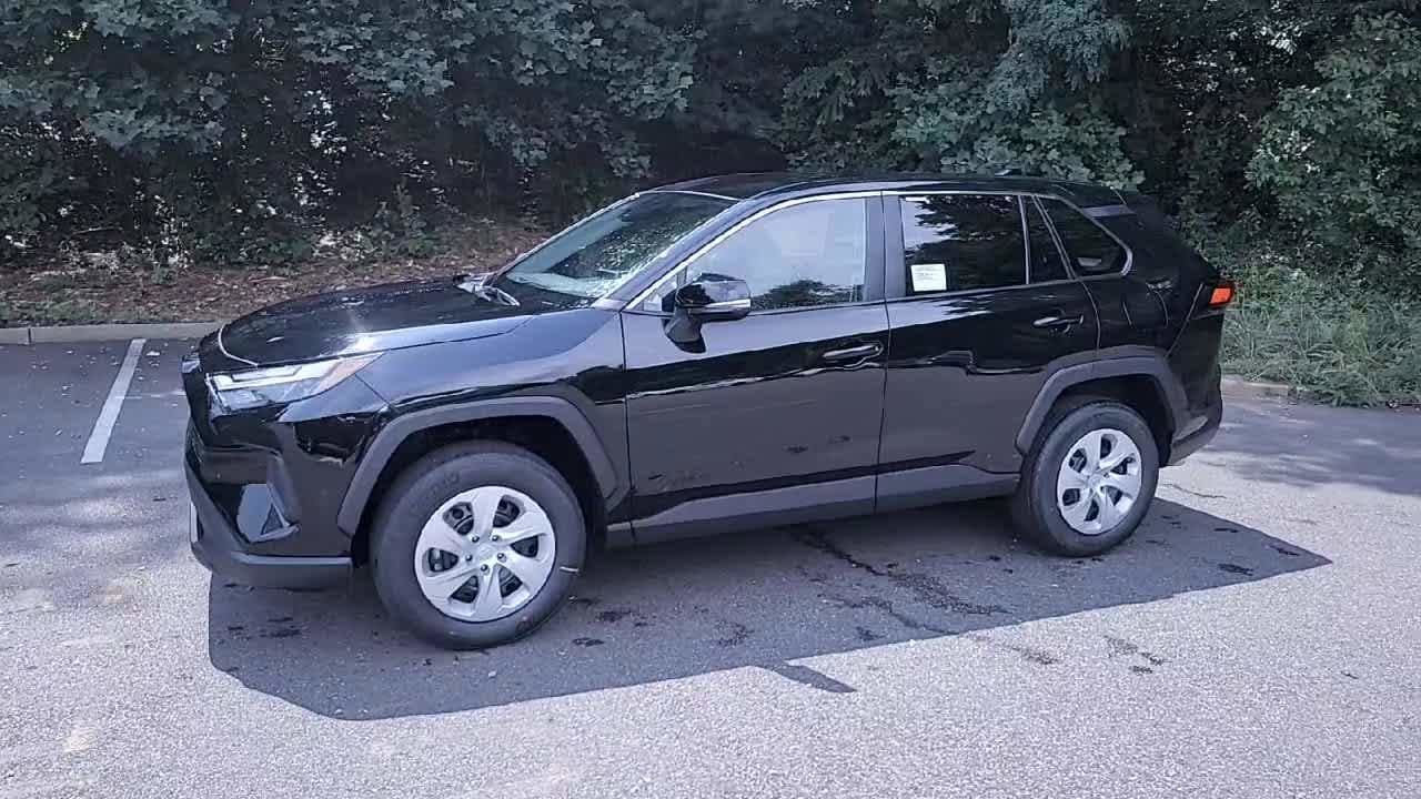 Thumbnail: 2025 Toyota RAV4 - 4