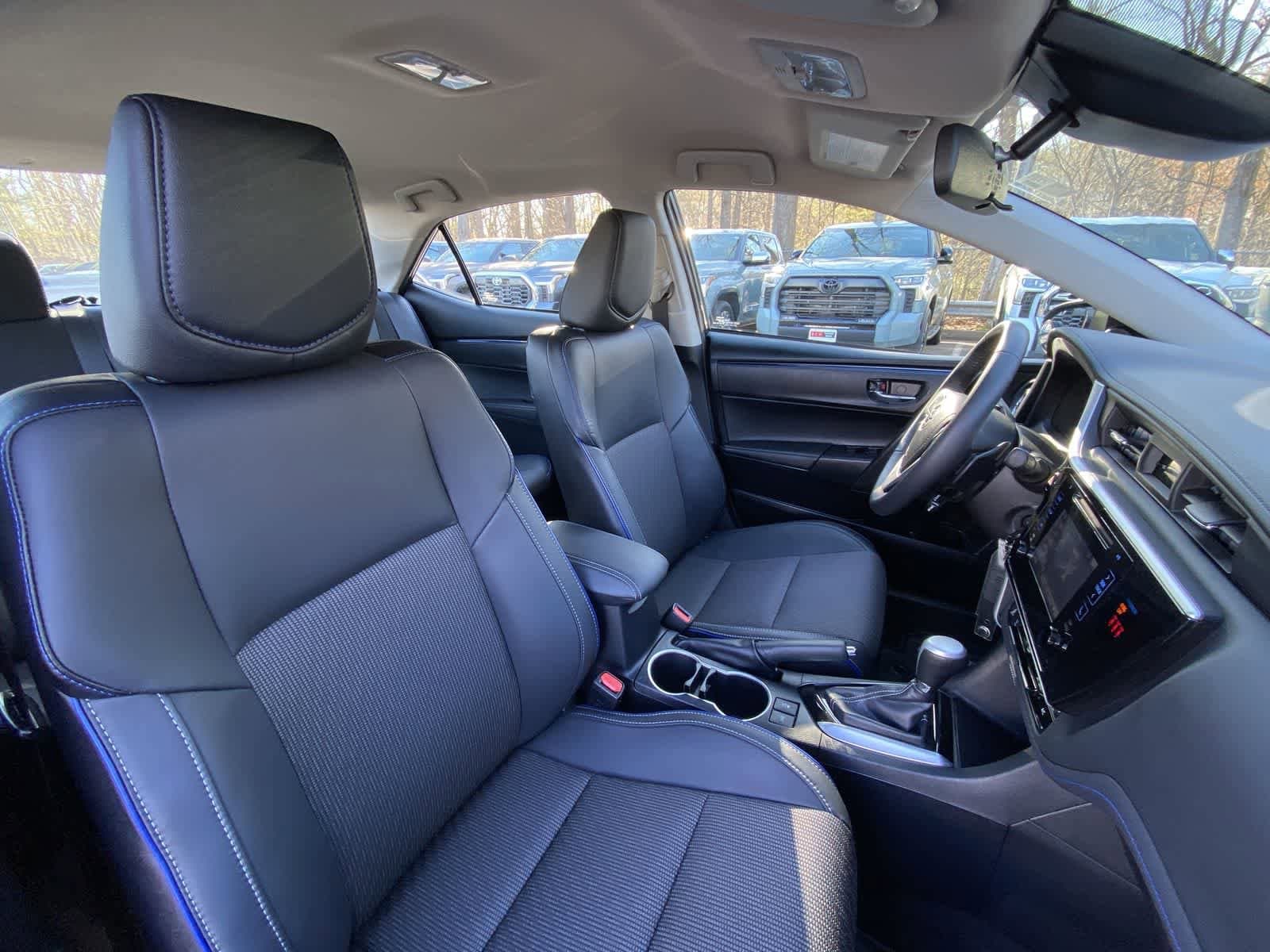 Thumbnail: 2018 Toyota Corolla - 24