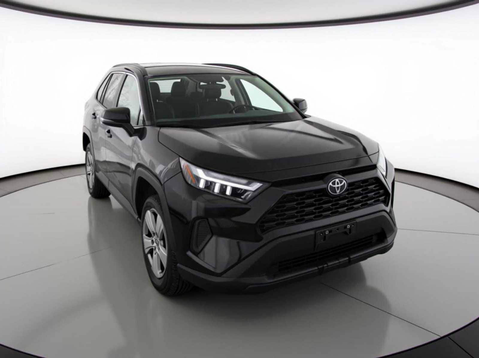 Thumbnail: 2024 Toyota RAV4 - 3