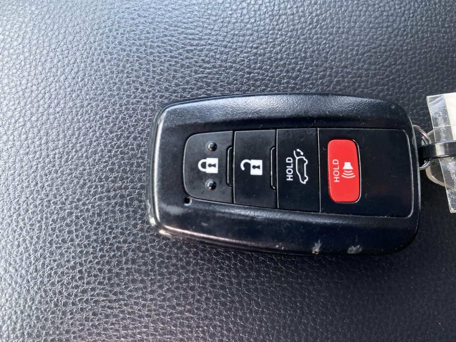 Thumbnail: 2025 Toyota RAV4 - 35