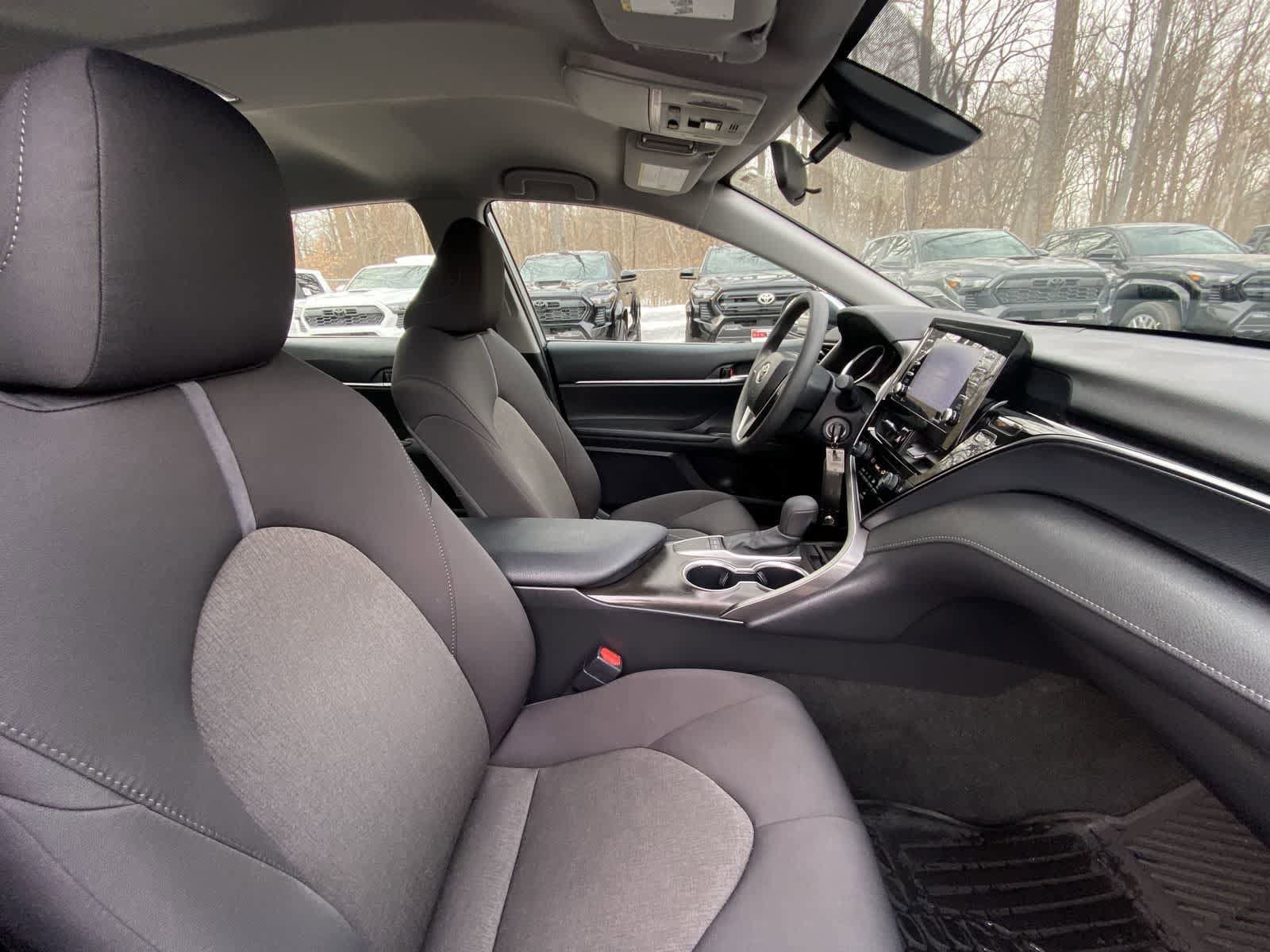 Thumbnail: 2023 Toyota Camry - 28