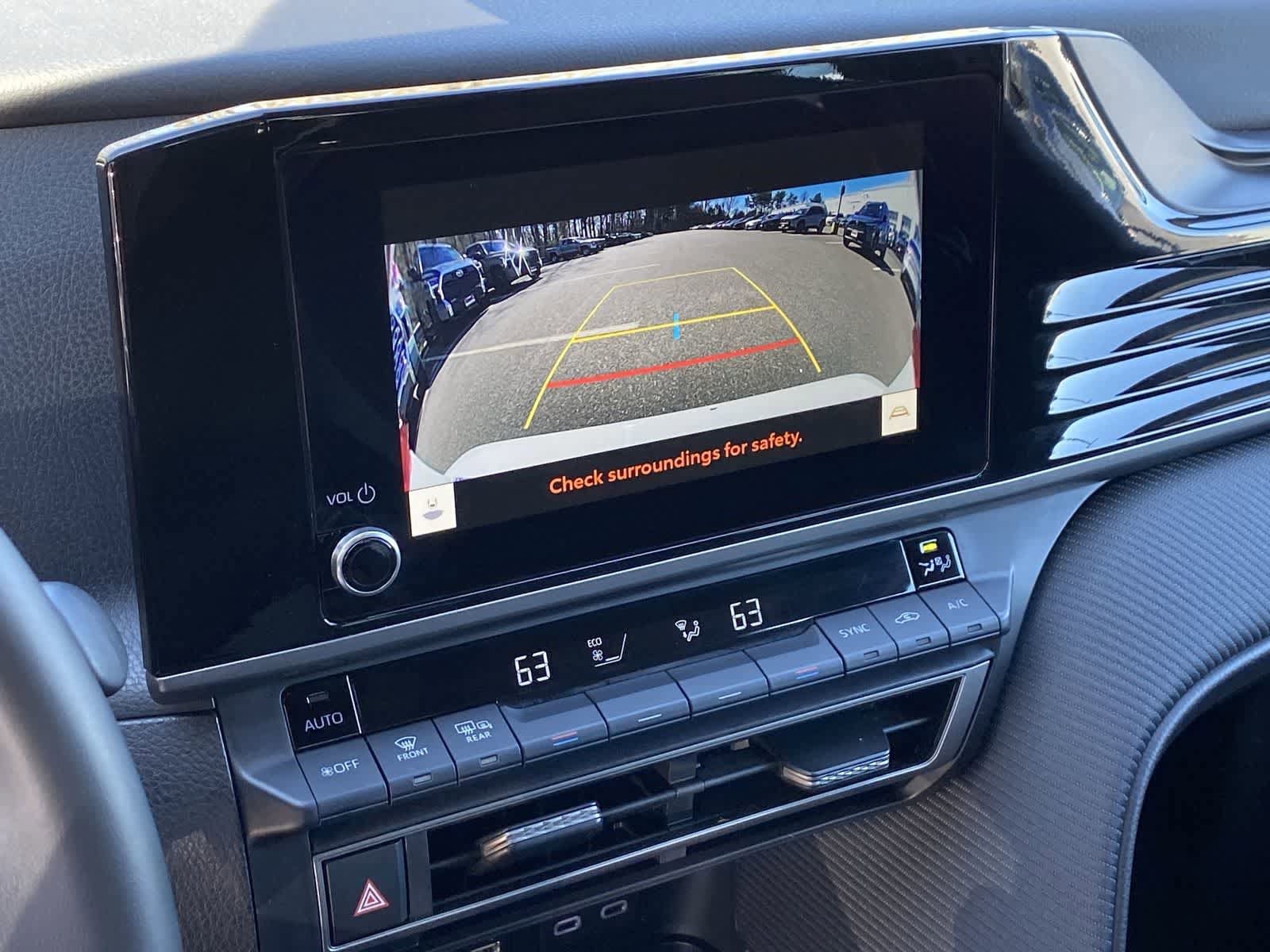 Thumbnail: 2025 Toyota Camry - 30