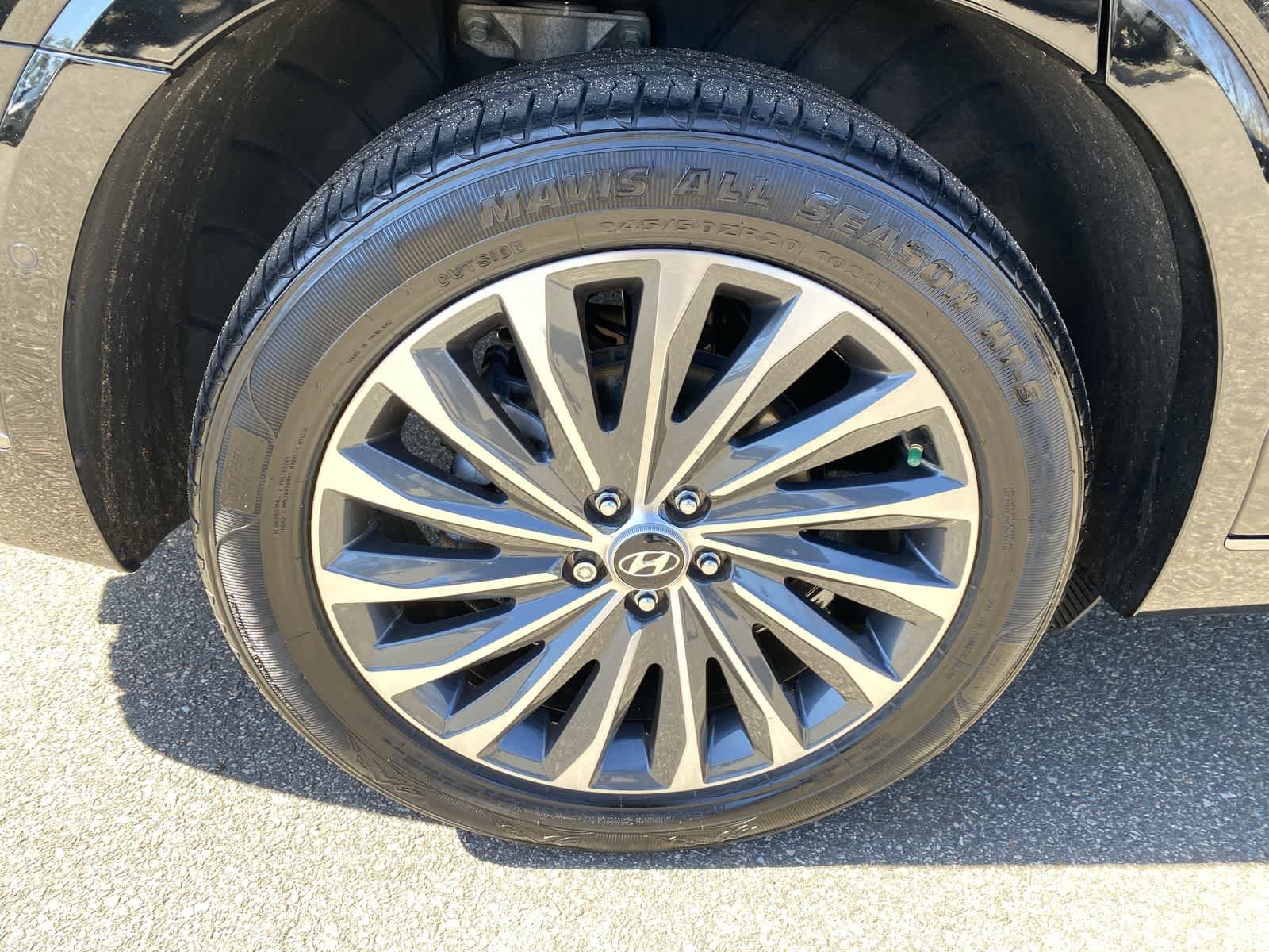 Thumbnail: 2023 Hyundai Palisade - 13