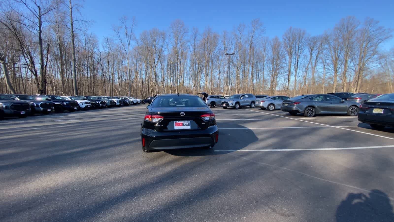 Thumbnail: 2025 Toyota Corolla - 12